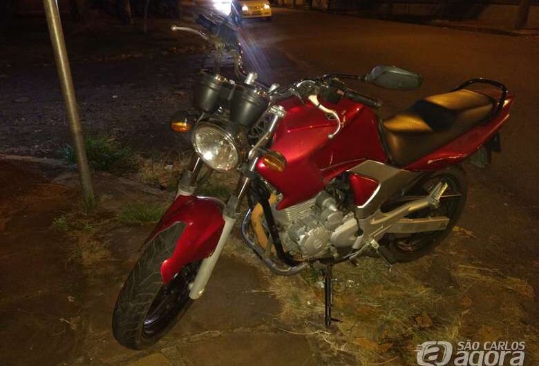 Morre motociclista que bateu em muro na Vila Elisabeth