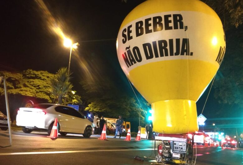 Polícia realiza operação 'Lei Seca' em São Carlos