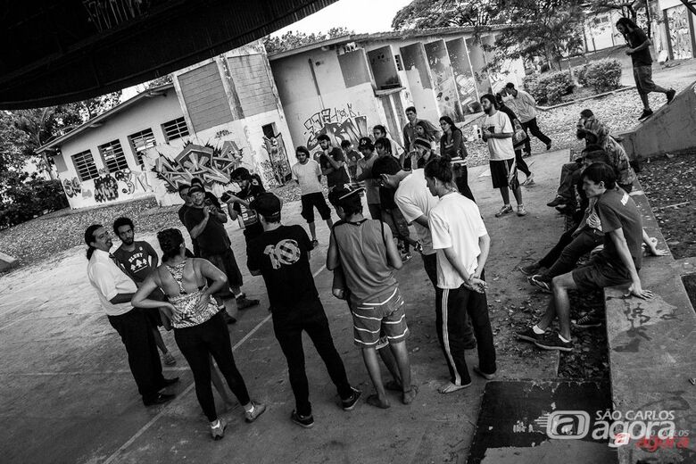 Grupo promoveu a limpeza do local que estava abandonado e oferece várias atividades à população. (Foto Divulgação Facebook). -