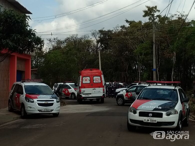 Homem morre em confronto com a PM no Zavaglia - Crédito: Fotos Luciano Lopes