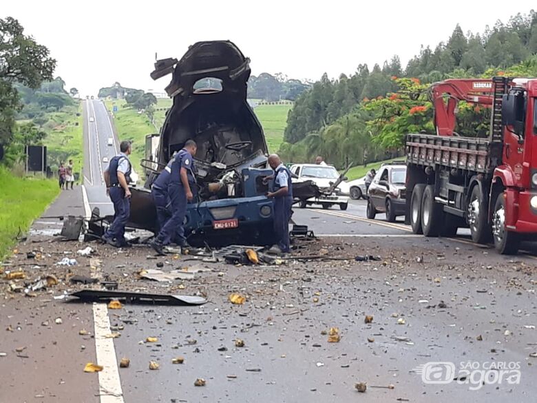 Bandidos explodem carro-forte na região - Crédito: X-Tudo Ribeirão