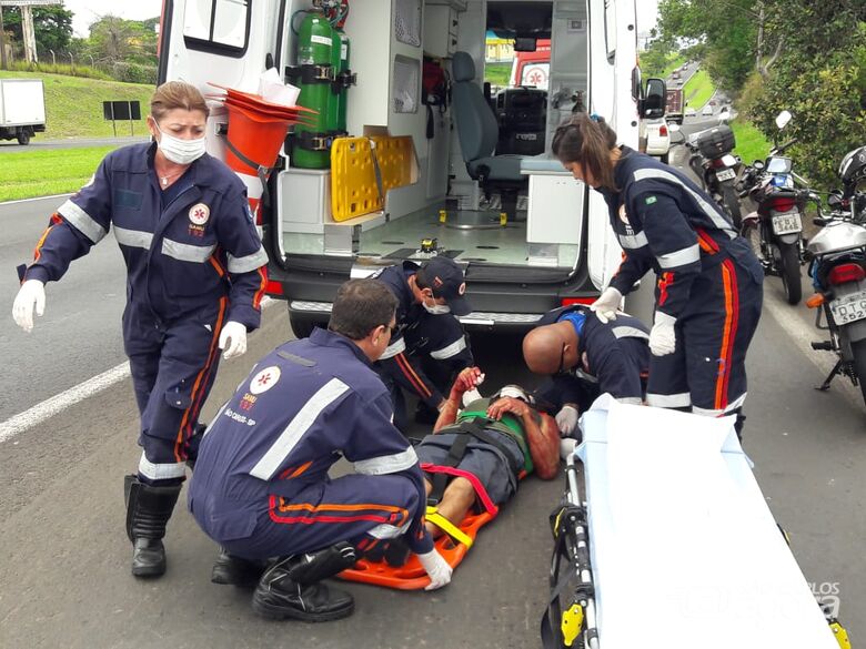 Ciclista na contramão é atropelado na Washington Luís - Crédito: Maycon Maximino