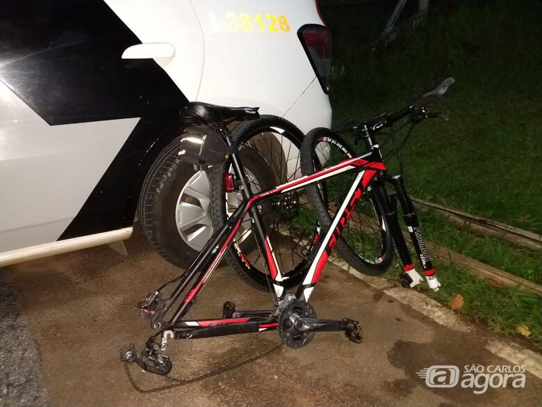 Dupla é detida com bike furtada no Cruzeiro do Sul - Crédito: São Carlos Agora