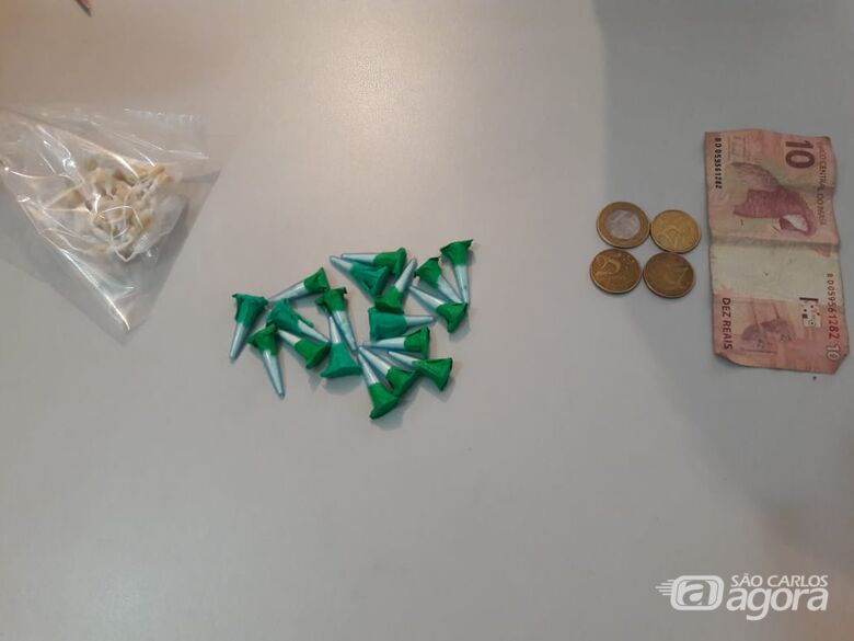 Garoto de 12 anos é flagrado com cocaína e crack na Vila Jacobucci - Crédito: São Carlos Agora