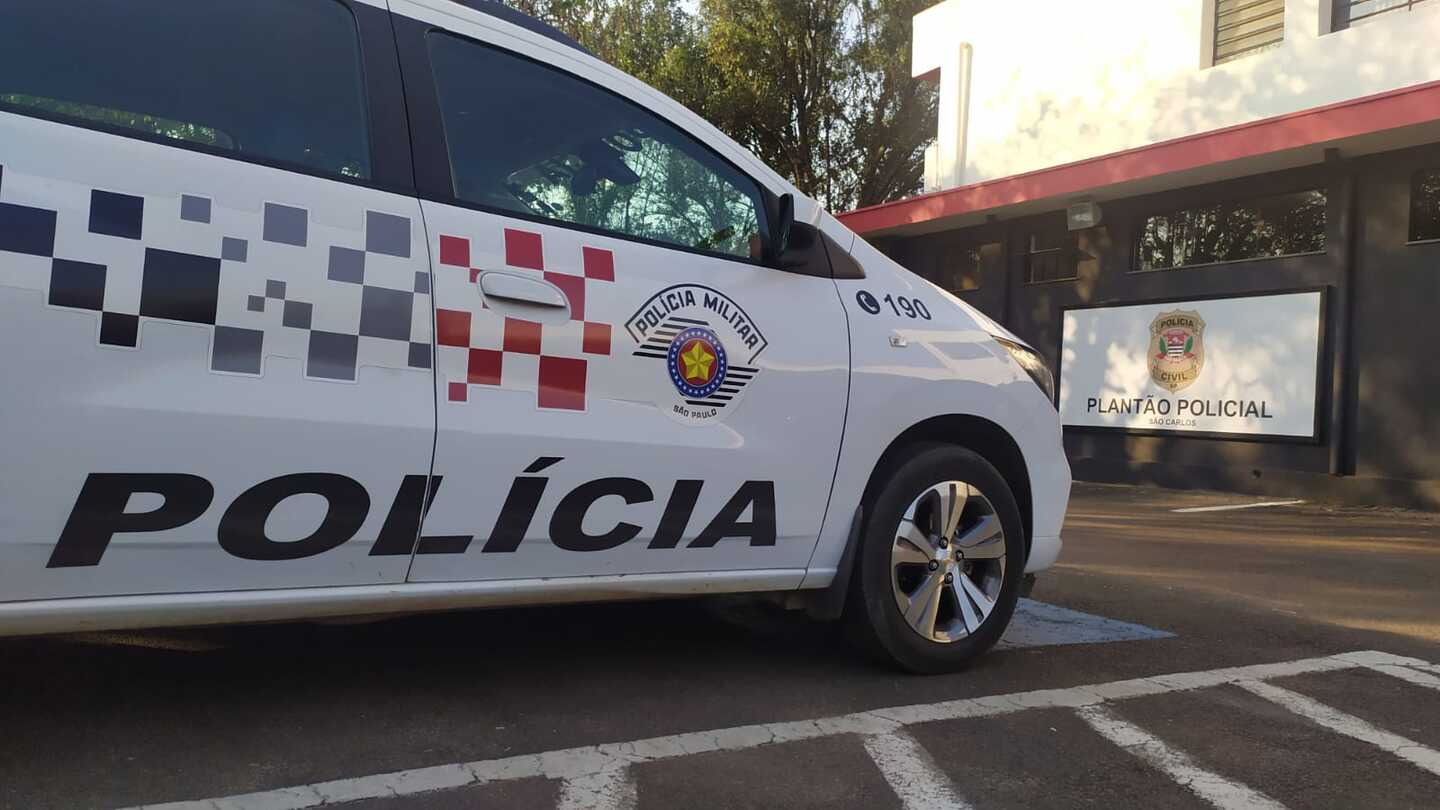 Carro furtado no centro é localizado pela PM São Carlos Agora