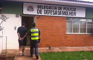 Homem foi levado à DDM (Daiane Bombarda/Tribuna Araraquara)