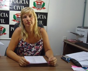 Delegada Denise, respons&aacute;vel por investigar o caso.