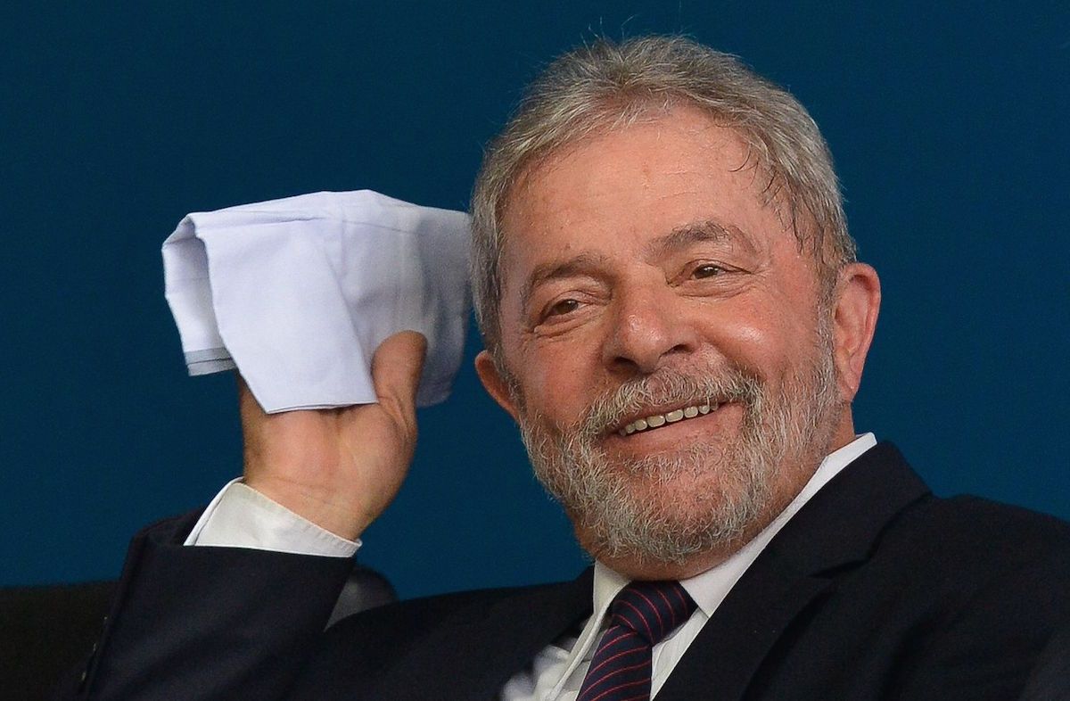 Pt Faz Lan Amento Da Pr Candidatura De Lula Presid Ncia Do Brasil