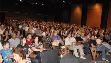 Durante os dois dias do festival, organizado pela Prefeitura por meio da coordenadoria de Artes e Cultura, com entrada gratuita, se apresentaram 24 grupos (22 corais e dois grupos instrumentais) de São Carlos e de diversas cidades do Estado de São Paulo. 