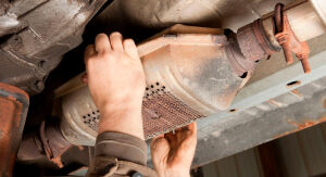 Golpe da limpeza de resíduos faz vítima perder catalisador em Ibaté