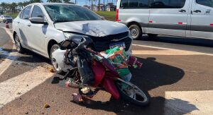Motociclista morre em colisão com carro na Rodovia SP-255