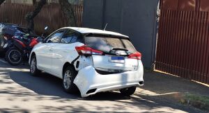 Motociclista fica ferido após colisão com carro na Vila Celina