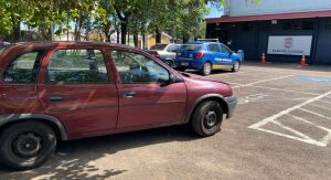Guarda Municipal recupera carro furtado em área de mata no Jardim Tangará