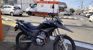 Motociclista fica ferido após acidente na Vila Nery