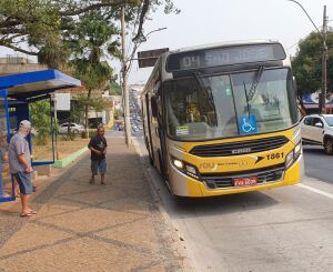 Linhas de ônibus mudam com interdição no acesso ao Tangará