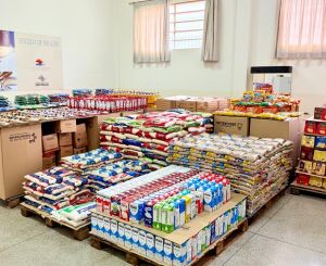 Gincana do Colégio Adventista arrecada cerca de 6 toneladas de alimentos 