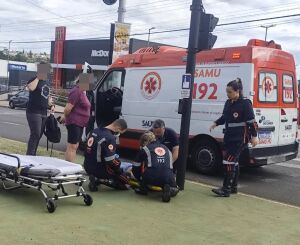 Pedestre é atropelada na Avenida Tancredo de Almeida Neves