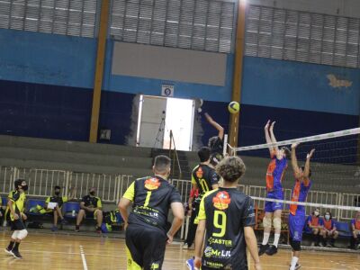 São Carlos Clube - Equipe infantil de Vôlei participa de 1º Fest Infantil  APV