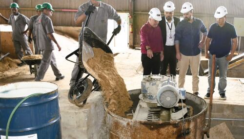 Prohab reinaugura fábrica de artefatos de cimento e usina de reciclagem de resíduos da construção civil