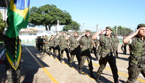 Tiro de Guerra celebra o Dia da Bandeira