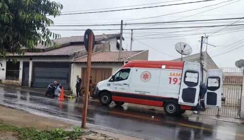 Motociclista sofre queda na Vila Jacobucci