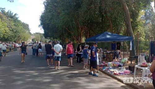 Feira da Barganha movimenta o Jardim Bicão neste domingo (18)