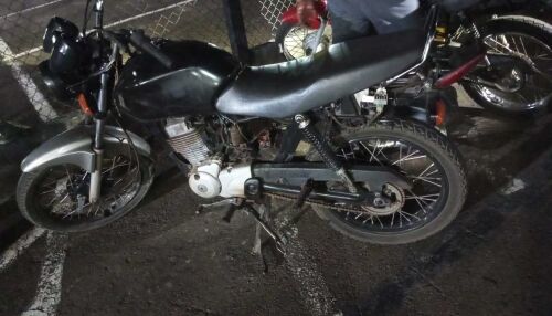 Adolescente é detido com motocicleta furtada em Araraquara