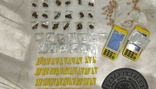 GCM apreende cocaína, crack, maconha e máquinas de cartão em ponto conhecido de Ibaté