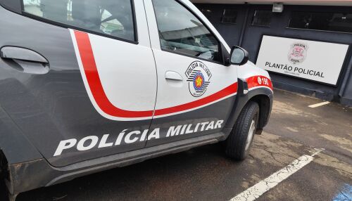 Filho usuário de drogas agride o pai após ter pedido de dinheiro negado