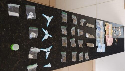 Equipe de RPM detém jovem por tráfico de drogas no Santa Angelina