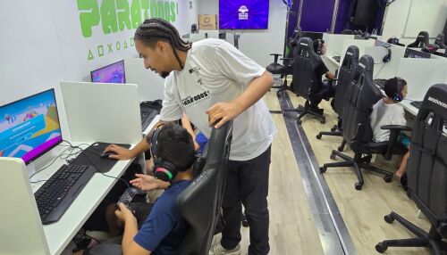 Praça do Mercado recebe Lan House Itinerante com experiência gamer gratuita até 1º de março