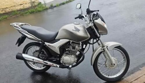 Moto é furtada na Vila Costa do Sol e proprietário pede ajuda