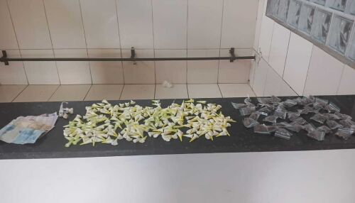 Homem é preso por tráfico de drogas no Jockey Clube