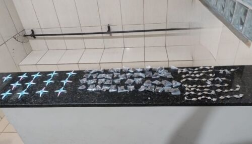 Drogas são apreendidas no Jardim Popular em Ibaté 