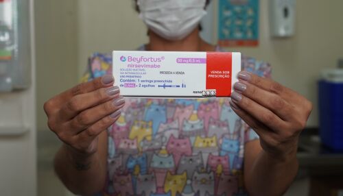 Maternidade passa a aplicar medicamento que protege bebês contra vírus respiratório