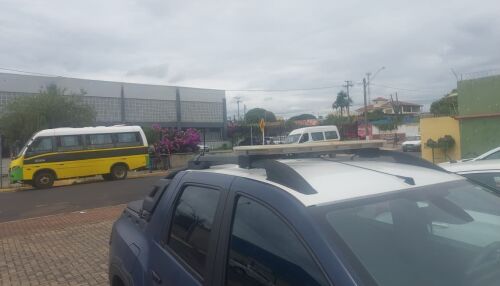 Polícia Militar e Detran realizam operação de fiscalização do transporte escolar