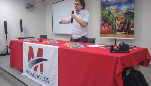 Jornalista de São Carlos lança livro com denúncias contra Israel