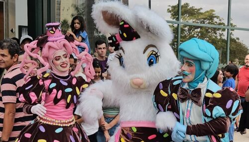 Shopping São Carlos celebra a Páscoa com a chegada do Coelho com atividades gratuitas 