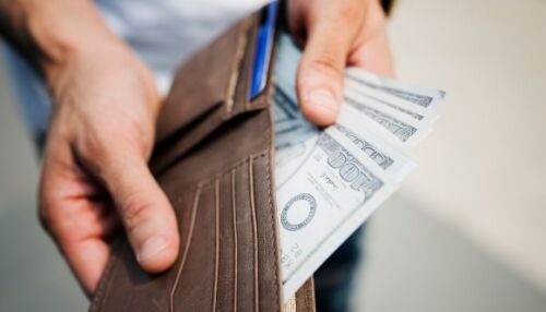 Salário atrai, mas não segura funcionário, indica levantamento, revela mapeamento da Serasa