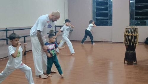 Centro Afro promove capoeira aberta ao público todas as semanas