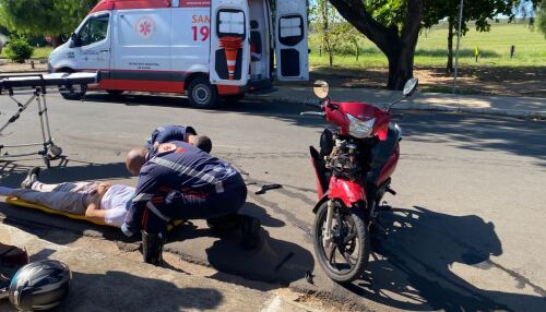 Motociclista fica ferido após acidente no Cidade Aracy