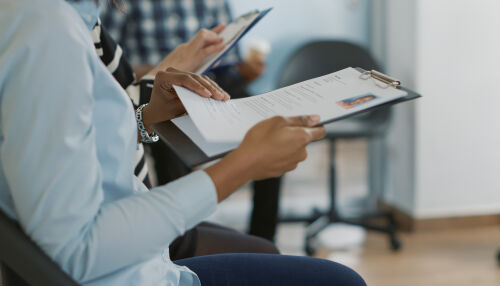 Auxiliar de produção, torneiro mecânico: Balcão do SCA oferece novas vagas de emprego; confira