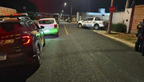 Operação conjunta fiscaliza bares e resulta em prisão por tráfico de drogas