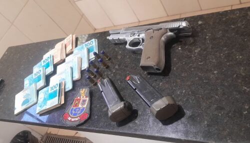 Homem é preso por porte ilegal de arma após ocorrência de violência doméstica no Cidade Aracy