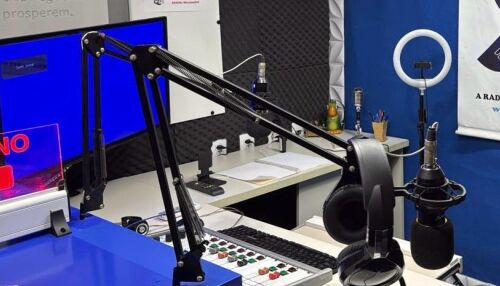 Polícia Federal fecha rádio pirata durante operação com apoio da Anatel