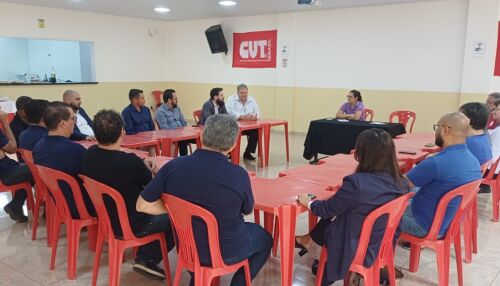 Sindicato dos Metalúrgicos participa de debate sobre pejotização