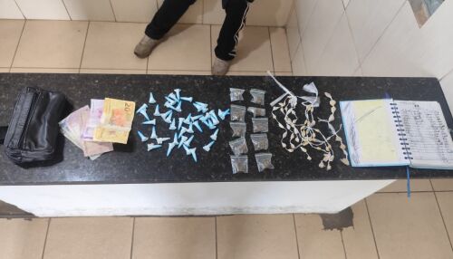 Homem é preso por tráfico de drogas no São Carlos 1