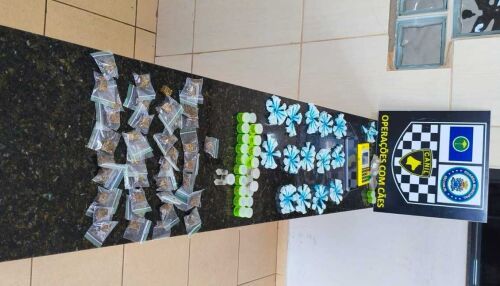 Canil da Guarda Municipal apreende grande quantidade de drogas e detém menores no São Carlos 5