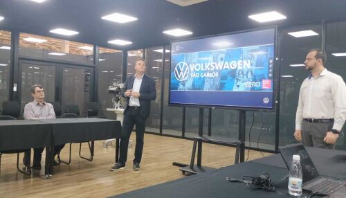 FEM/CUT faz visita ao Tech Center Volkswagen e reúne especialistas em São Carlos