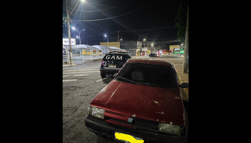 GM localiza carro furtado durante patrulhamento na Praça Itália